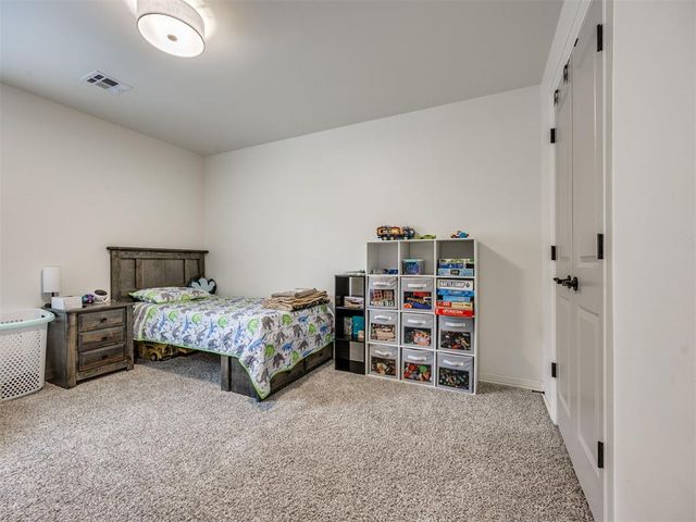 12009 NW 121st Circle, Yukon, OK 73099