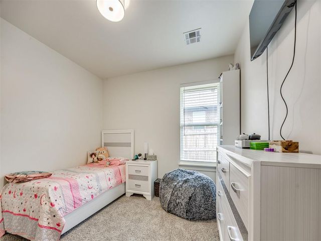 12009 NW 121st Circle, Yukon, OK 73099