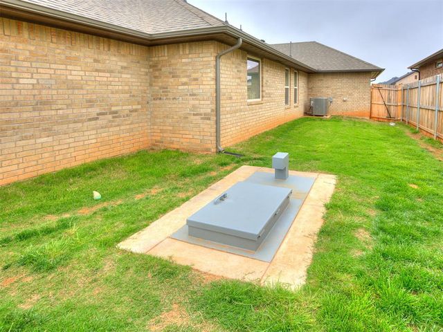12009 NW 121st Circle, Yukon, OK 73099