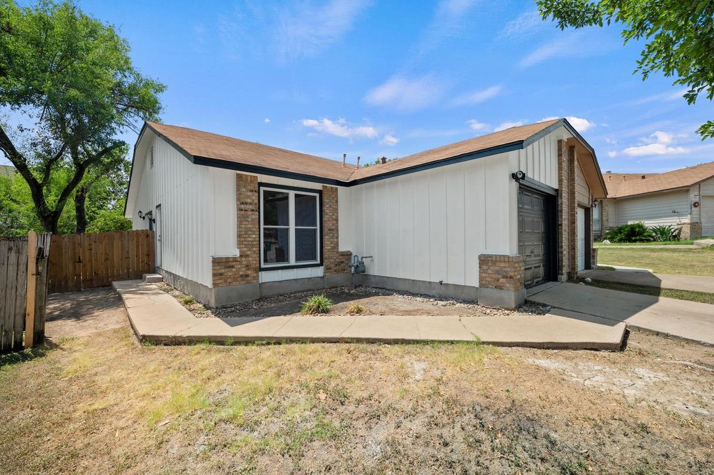 16016 Fitchburg CIR, Pflugerville, TX 78660