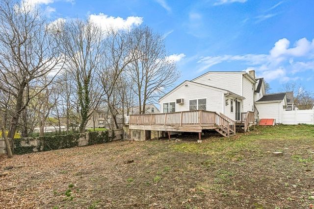 15 Tremont St, Stoneham, MA 02180