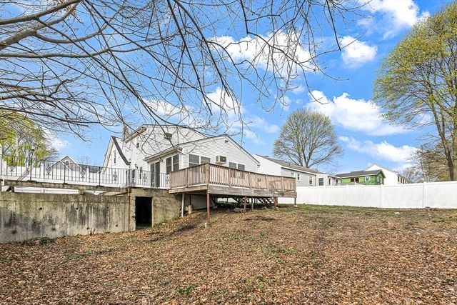 15 Tremont St, Stoneham, MA 02180