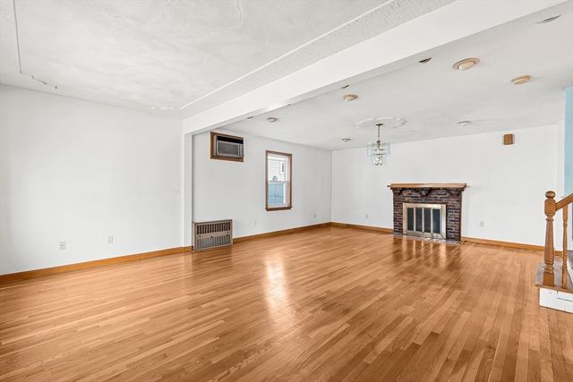 15 Tremont St, Stoneham, MA 02180