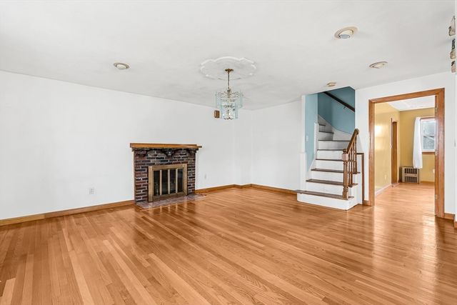 15 Tremont St, Stoneham, MA 02180