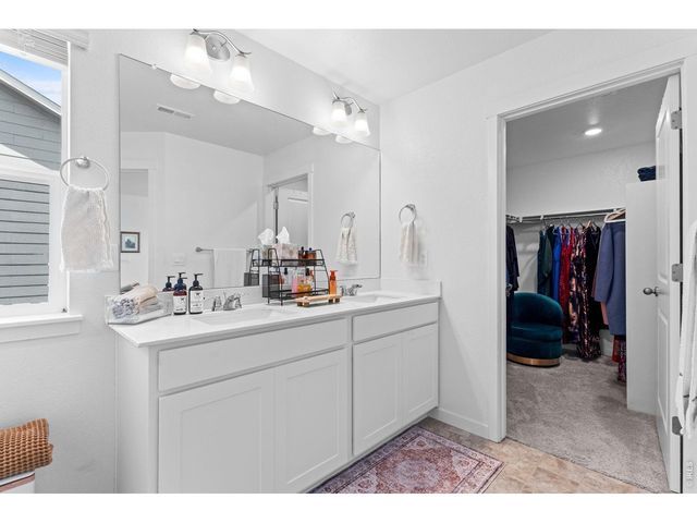 313 Raven Ln, Johnstown, CO 80534