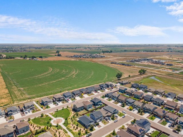 313 Raven Ln, Johnstown, CO 80534
