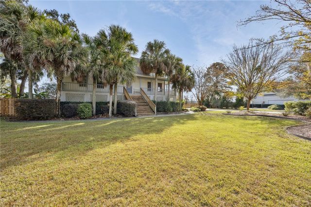 942 Bristol Hammock Circle, Kingsland, GA 31548