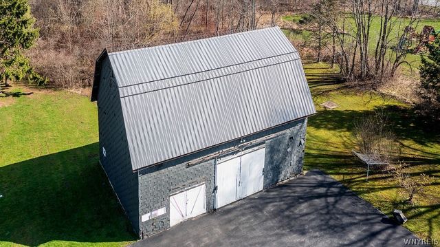 7421 Clinton Street, Elma, NY 14059