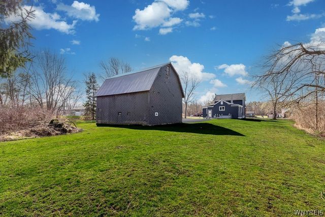 7421 Clinton Street, Elma, NY 14059