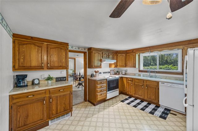 7905 Brown Road, Wolcott, NY 14590
