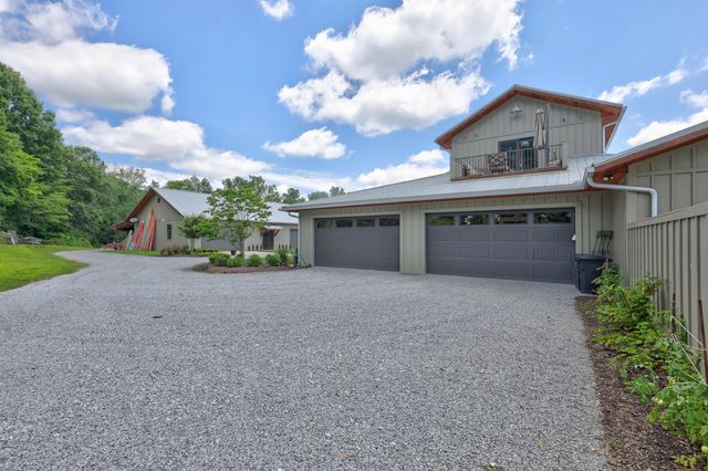 1213 Rock Church Rd, Dickson, TN 37055