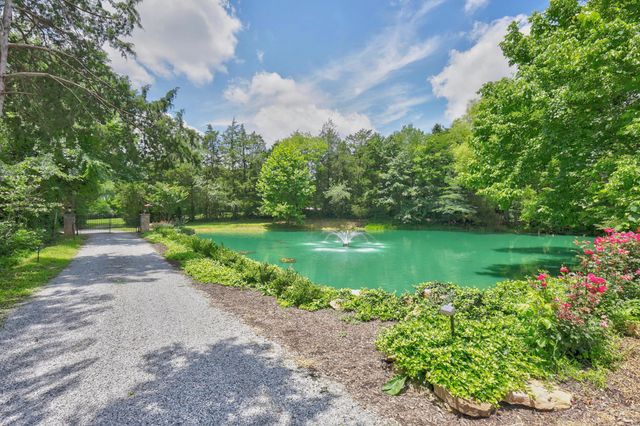 1213 Rock Church Rd, Dickson, TN 37055