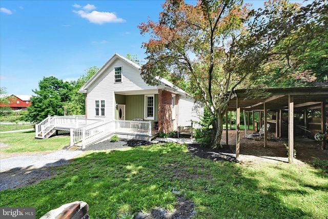 415 SNYDER SCHOOL RD, Bernville, PA 19506