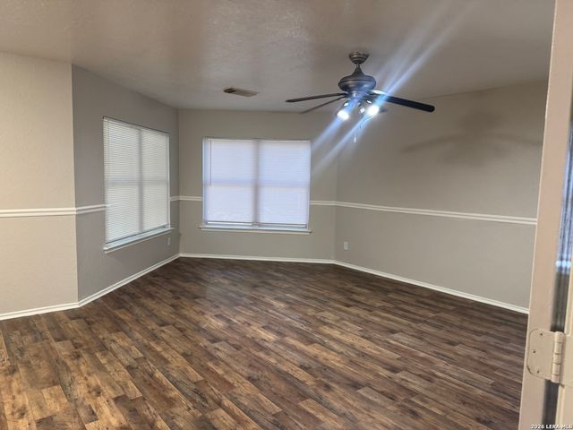 5663 Lovett Oaks, San Antonio, TX 78218