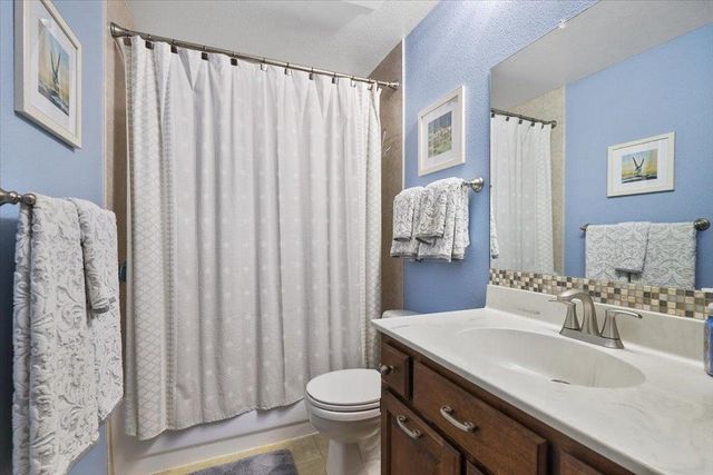 2015 S Early Dawn Dr, Veradale, WA 99037