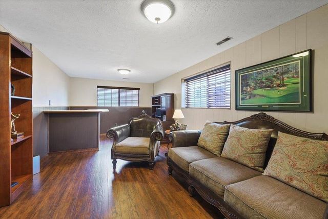 2015 S Early Dawn Dr, Veradale, WA 99037