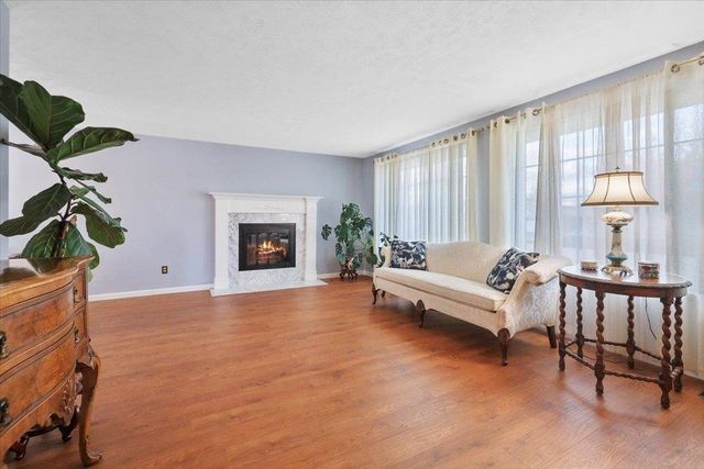 2015 S Early Dawn Dr, Veradale, WA 99037