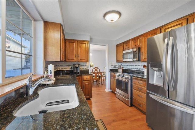 2015 S Early Dawn Dr, Veradale, WA 99037