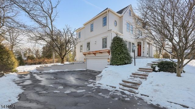 909 Wyandotte Trl, Westfield Town, NJ 07090