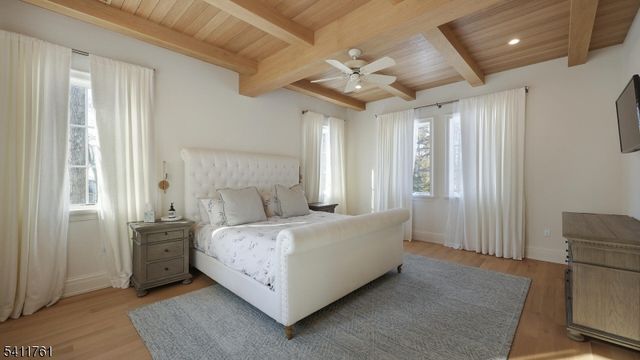 909 Wyandotte Trl, Westfield Town, NJ 07090