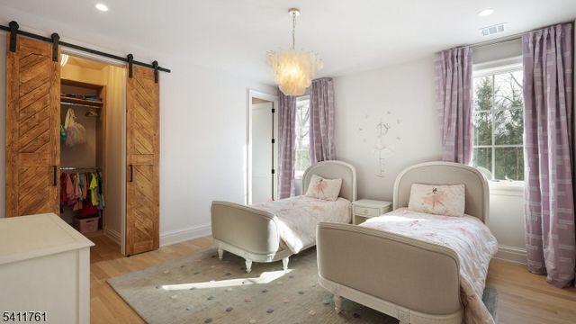 909 Wyandotte Trl, Westfield Town, NJ 07090