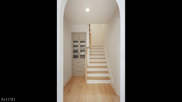 909 Wyandotte Trl, Westfield Town, NJ 07090