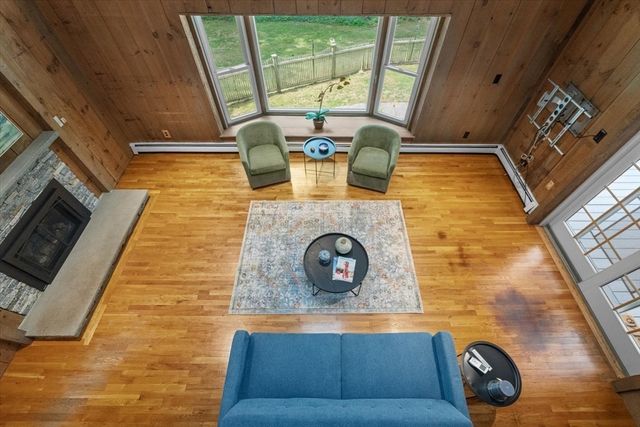 8 Partridge Hill Rd, Southborough, MA 01772