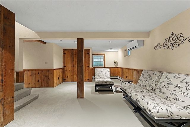 8 Partridge Hill Rd, Southborough, MA 01772