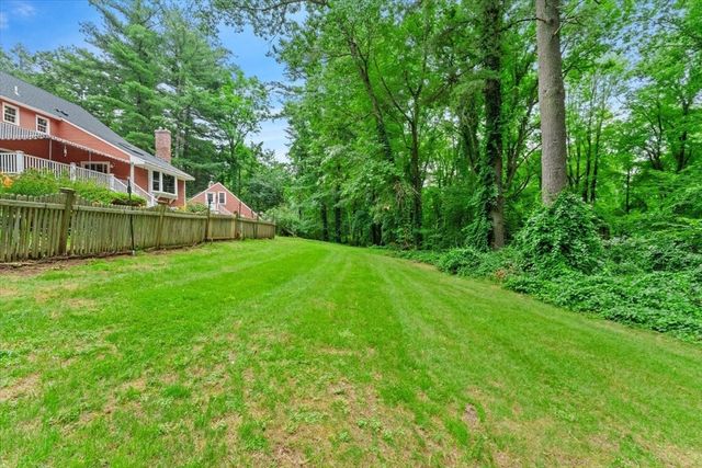 8 Partridge Hill Rd, Southborough, MA 01772