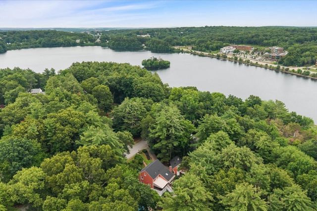 8 Partridge Hill Rd, Southborough, MA 01772