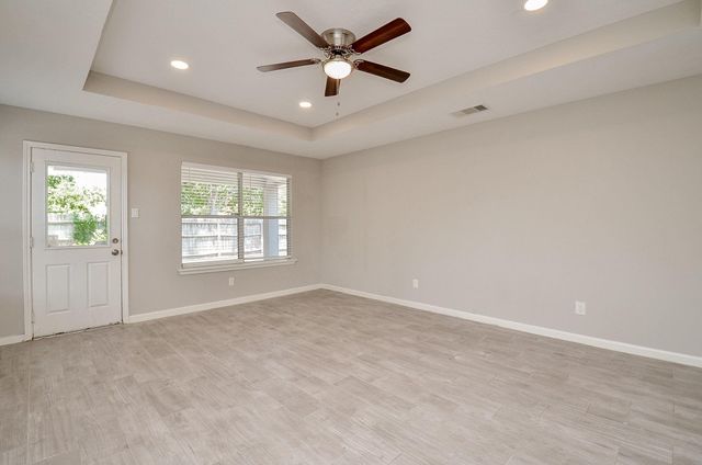24206 Kingbriar Drive, Spring, TX 77373
