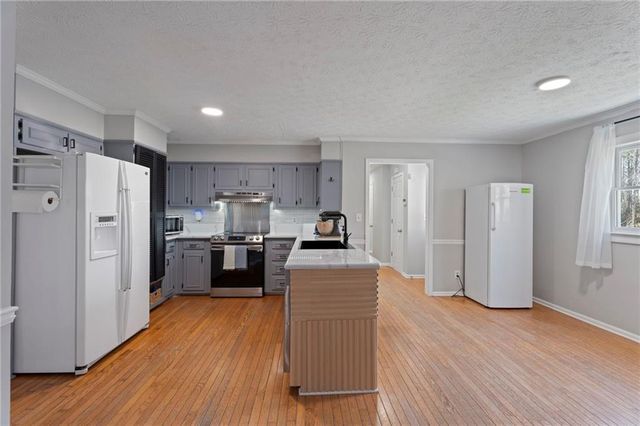 1487 Watsons Place, Lawrenceville, GA 30043