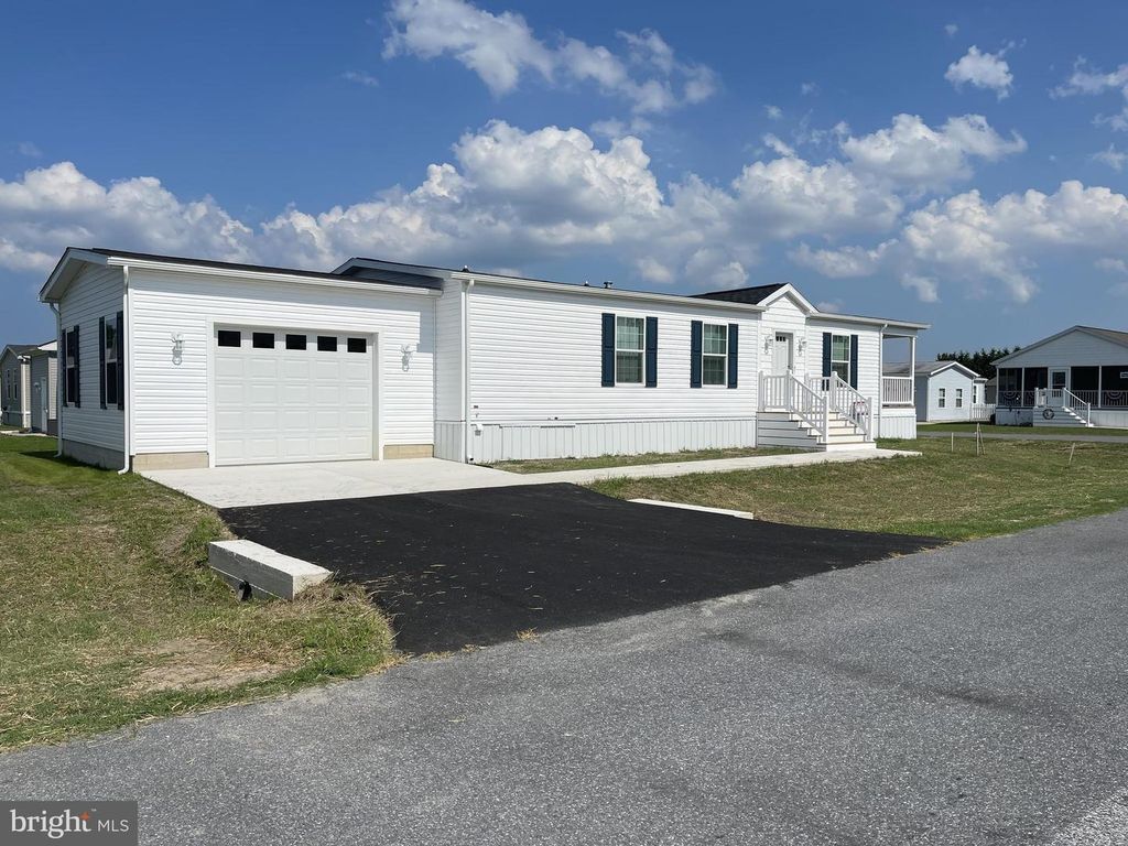 1 MADELYNS WAY, Lewes, DE 19958