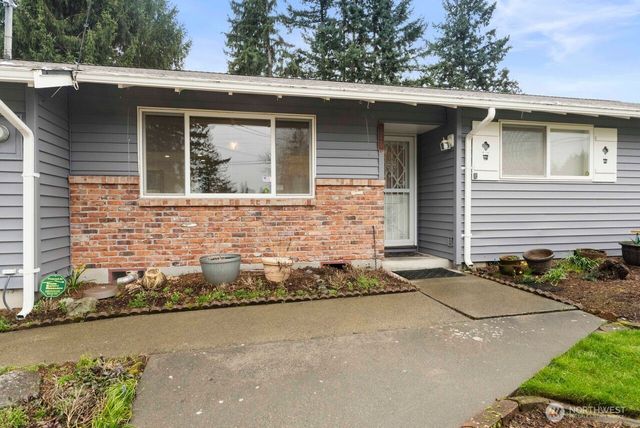 2220 126th Avenue E, Edgewood, WA 98372