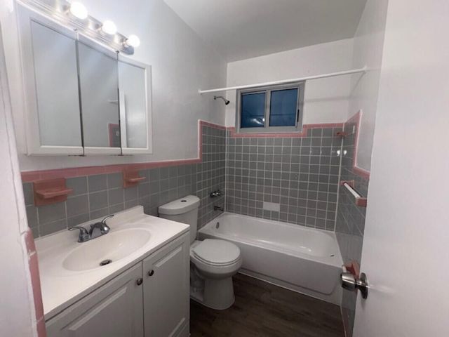 7710 Abbott Avenue 8, Miami Beach, FL 33141