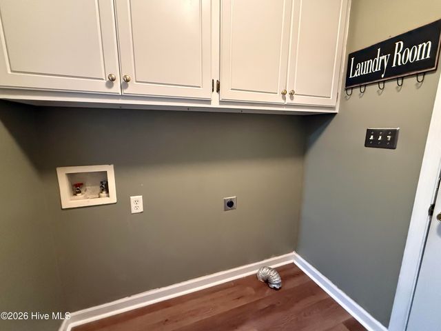 102 N Woodridge Drive, Pikeville, NC 27863