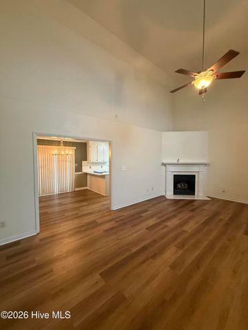 102 N Woodridge Drive, Pikeville, NC 27863