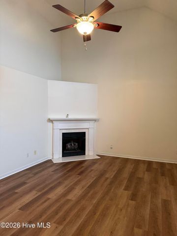 102 N Woodridge Drive, Pikeville, NC 27863