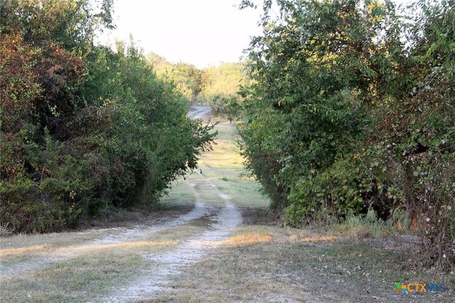 11445 Fm 1854, Dale, TX 78616