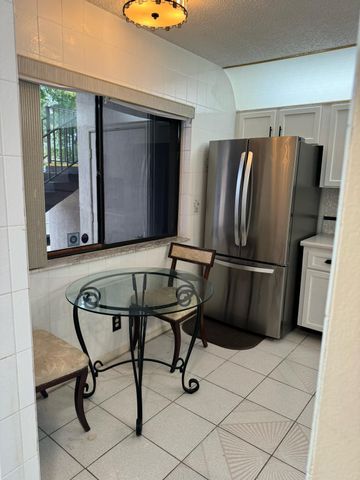 143 S Laurel Drive 604, Margate, FL 33063