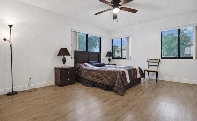 143 S Laurel Drive 604, Margate, FL 33063