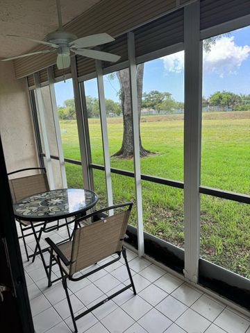 143 S Laurel Drive 604, Margate, FL 33063