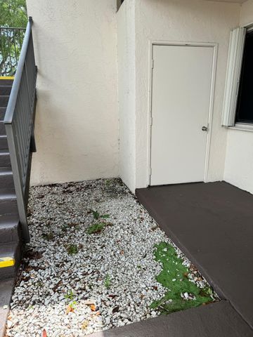 143 S Laurel Drive 604, Margate, FL 33063