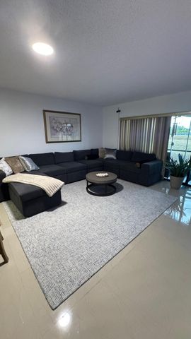 143 S Laurel Drive 604, Margate, FL 33063