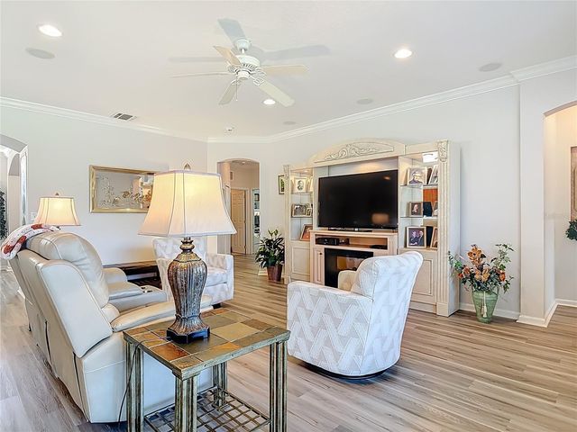 107 CURRY RISE COURT, Deland, FL 32724