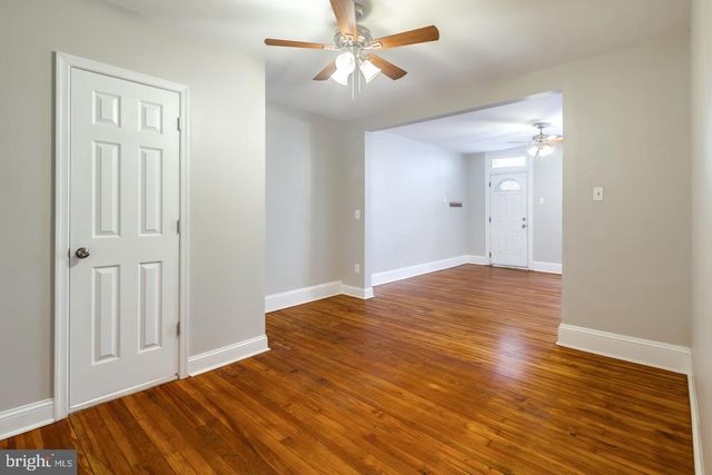 129 KRAMS AVE, Philadelphia, PA 19127