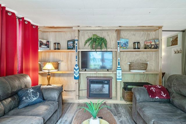 156 Lakewood Drive, Swanton, VT 05488