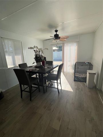 1461 E 9th Ct, Hialeah, FL 33010