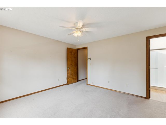12840 Sw BARBERRY Dr, Beaverton, OR 97008