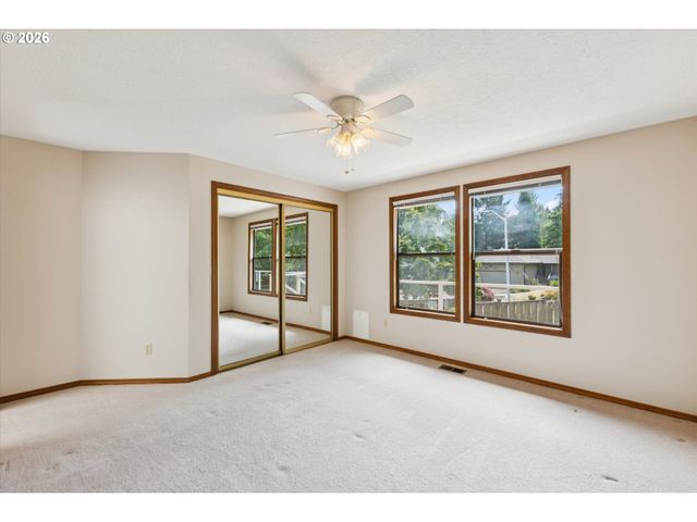 12840 Sw BARBERRY Dr, Beaverton, OR 97008